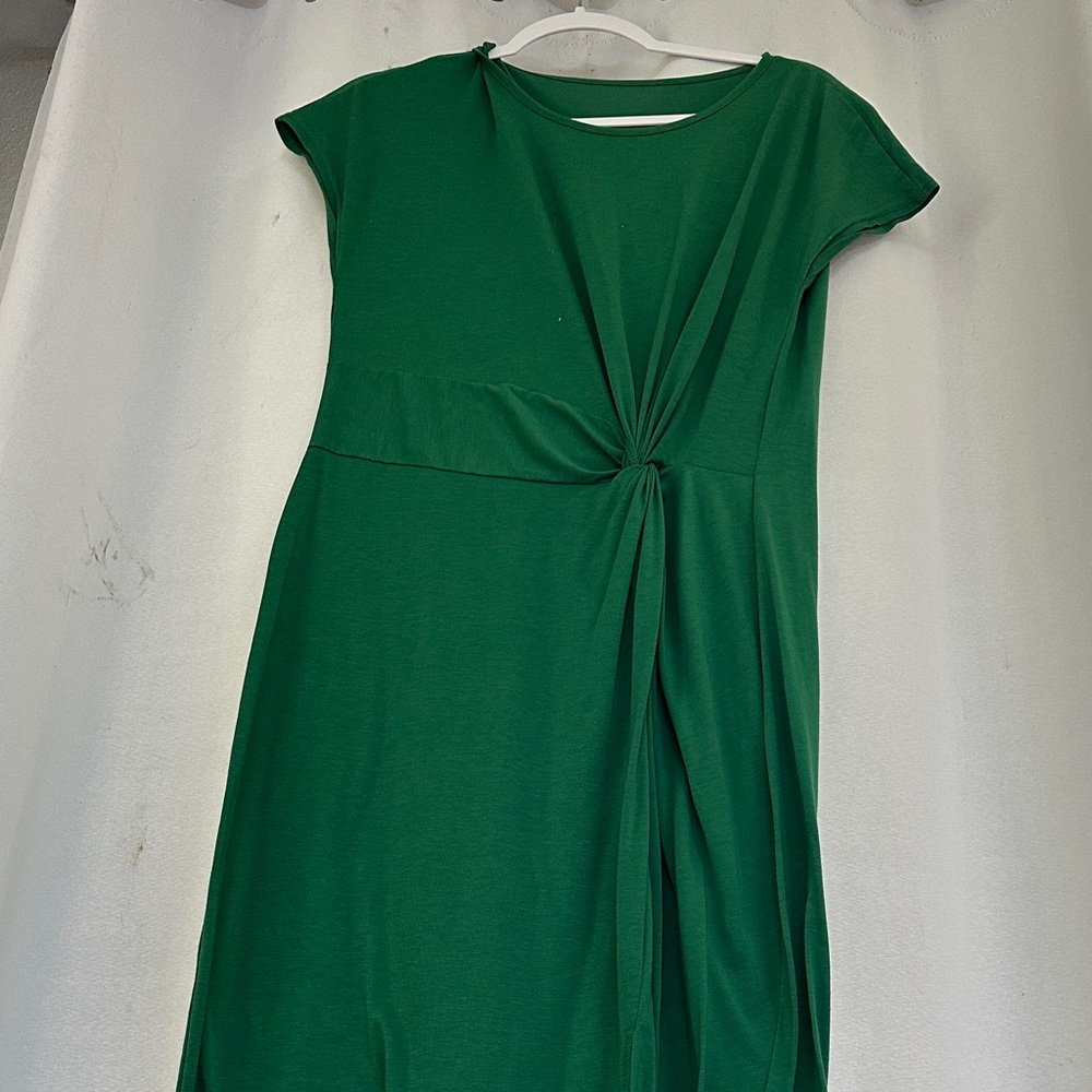 Elegant Green Women's Dress